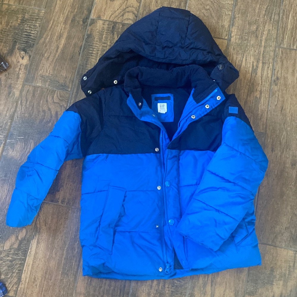 Gap puffer coat boys size medium size 10/12